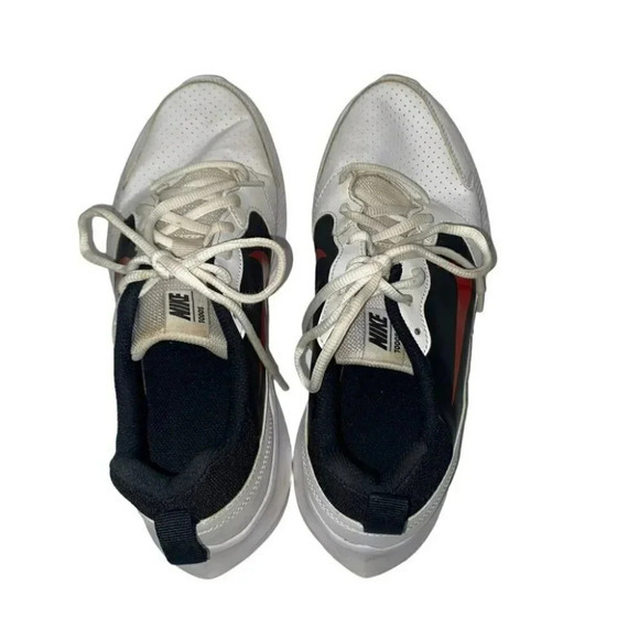 Nike Todos mens 9 white black + red sneakers - Picture 7 of 9